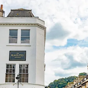 The Black Fox 3* Bath